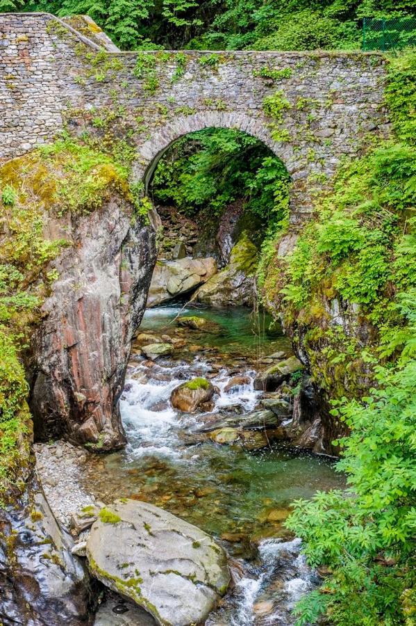 Grotto Zendralli Roveredo Eksteriør billede